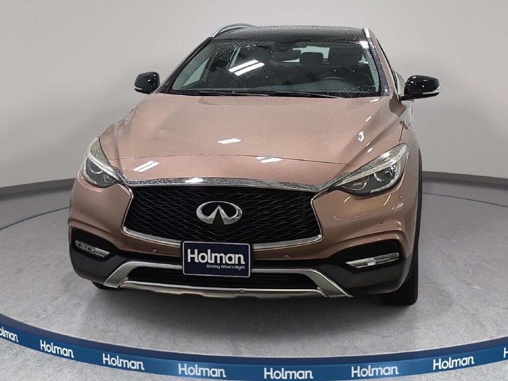 Used 2017 INFINITI QX30 Premium SUV