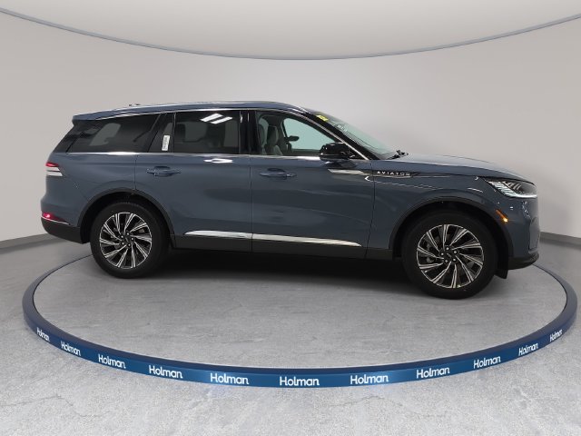 New 2027 Lincoln Aviator Premiere SUV