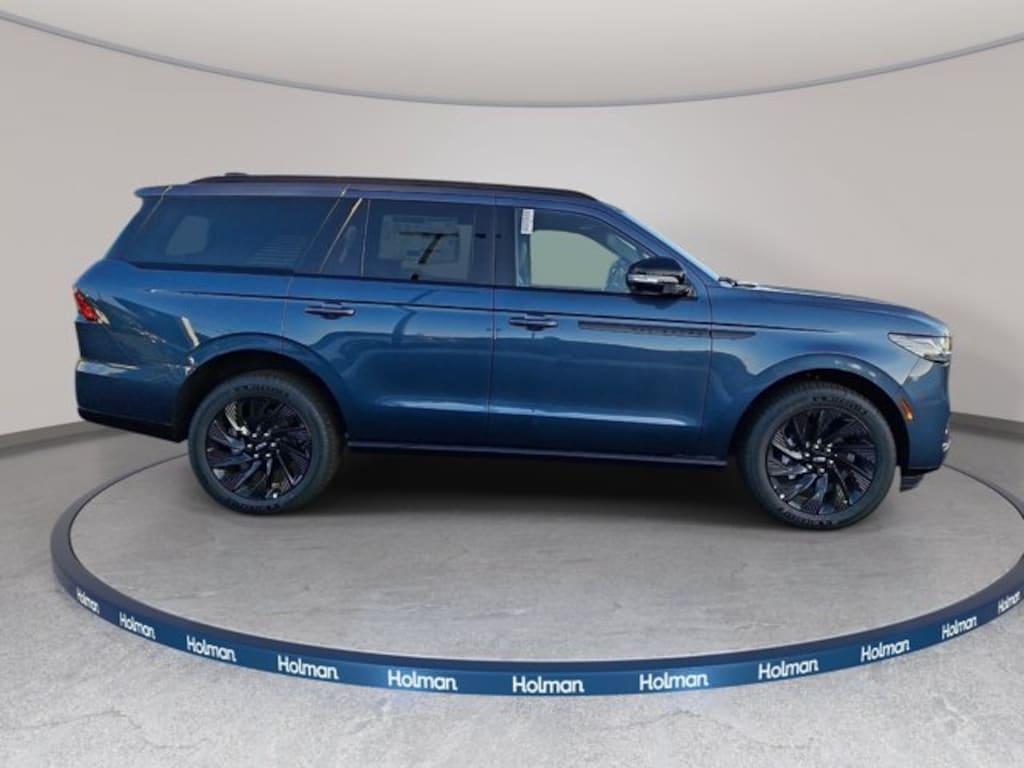 New 2027 Lincoln Navigator Reserve SUV