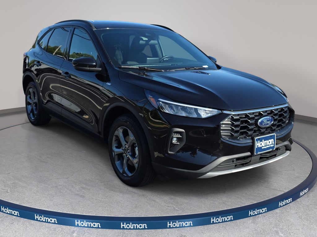 Used 2025 Ford Escape ST-Line Select SUV