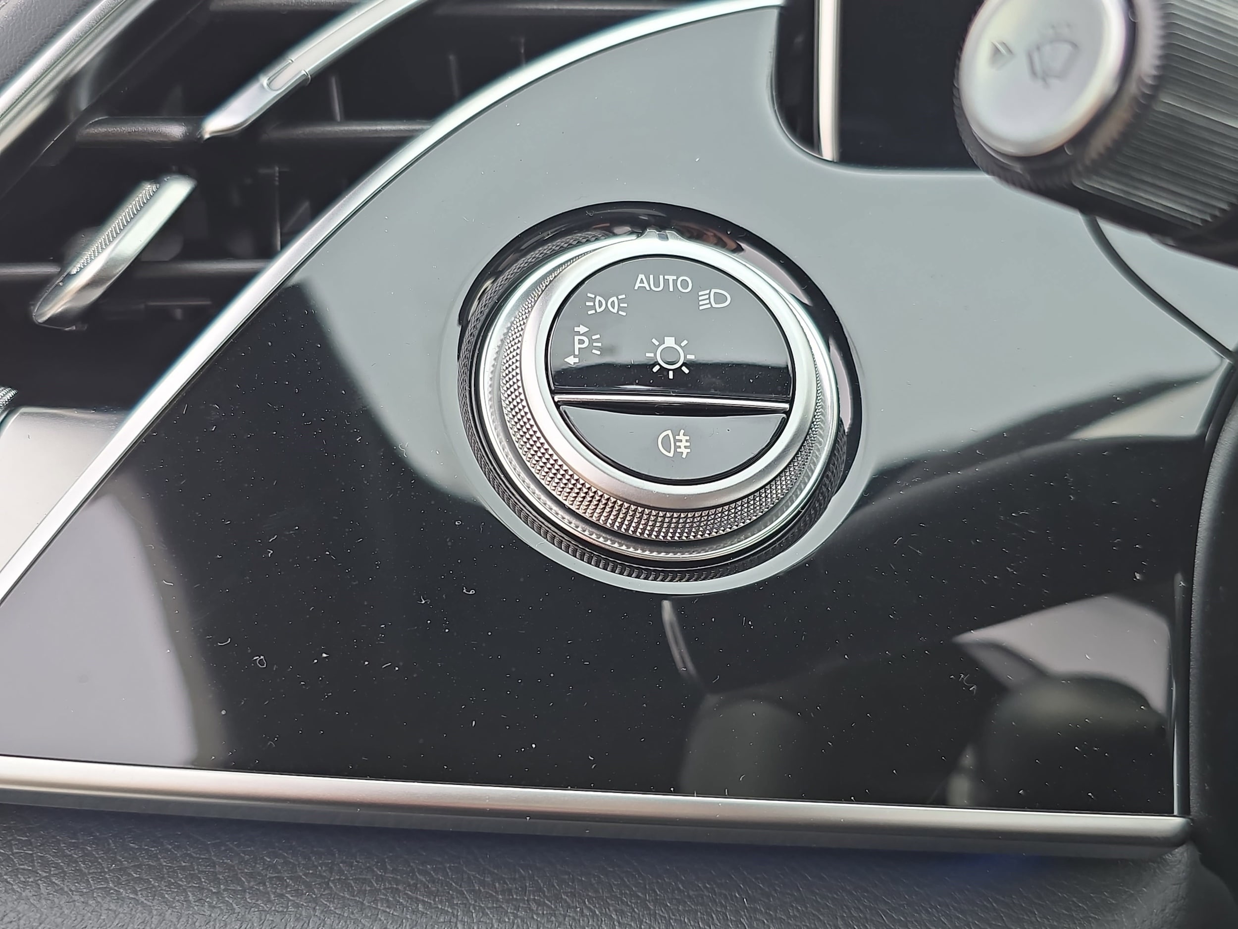 2026 Mercedes-Benz E-Class AMG E53 - Photo 26