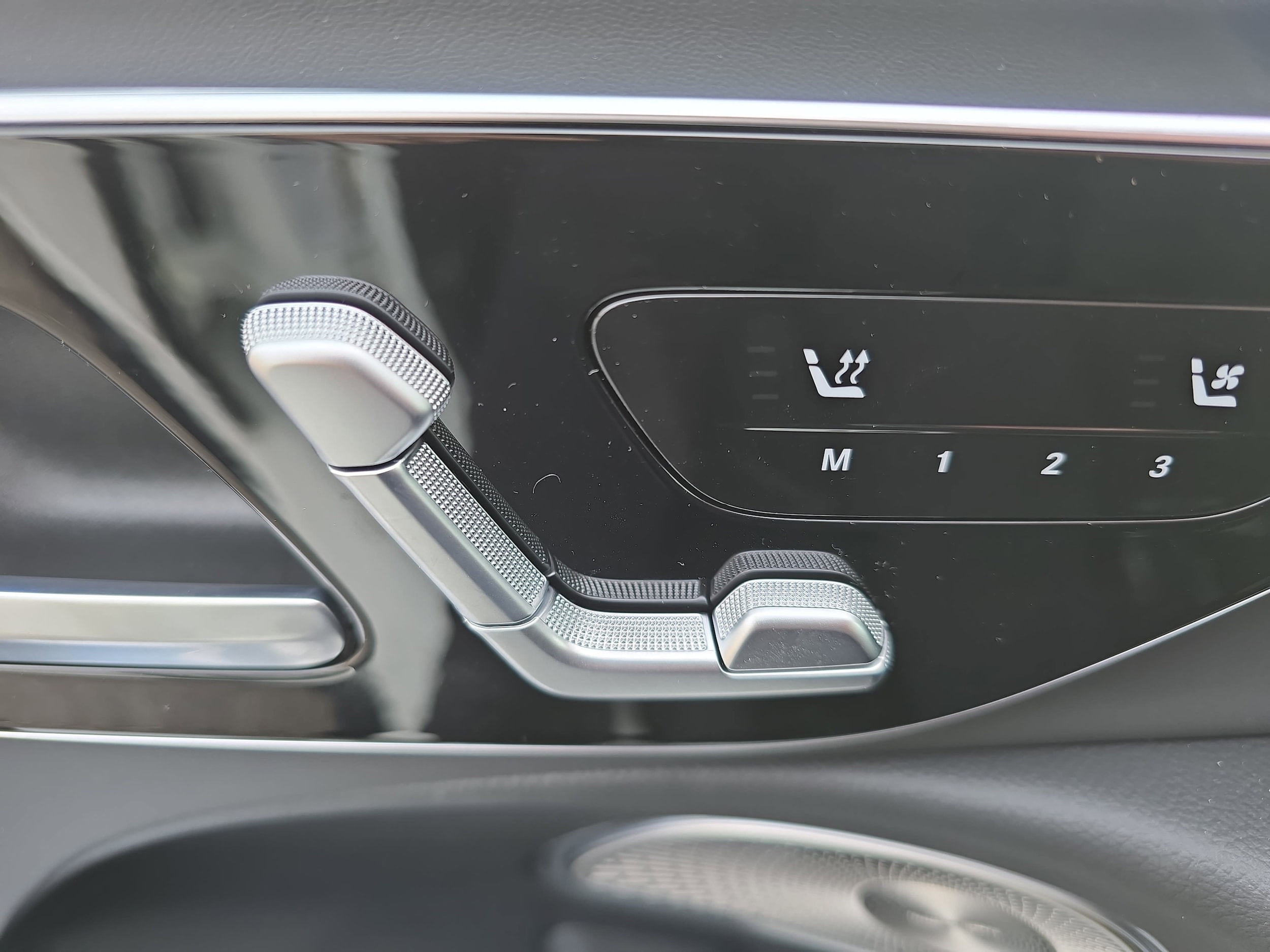 2026 Mercedes-Benz E-Class AMG E53 - Photo 29