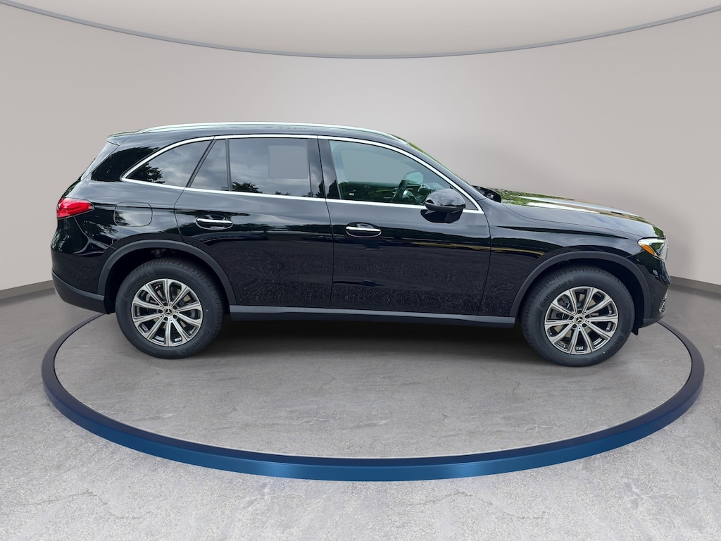 New 2026 Mercedes-Benz GLC 300 4MATIC SUV