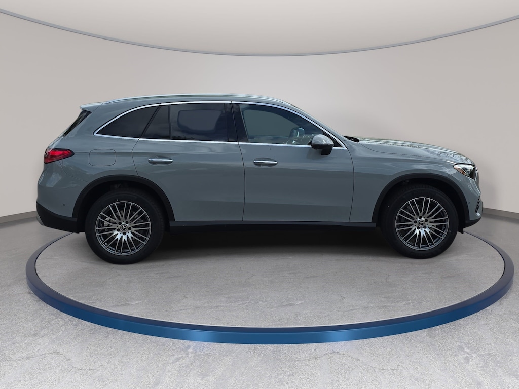 New 2026 Mercedes-Benz GLC 300 SUV