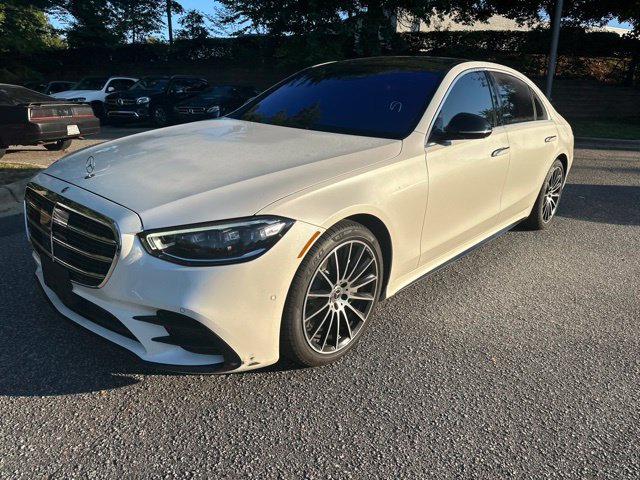  Mercedes-Benz S-Class