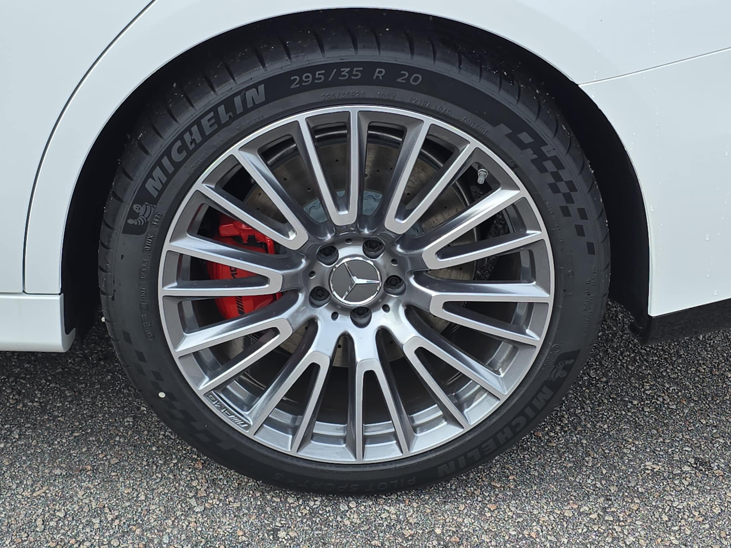 2026 Mercedes-Benz E-Class AMG E53 - Photo 34