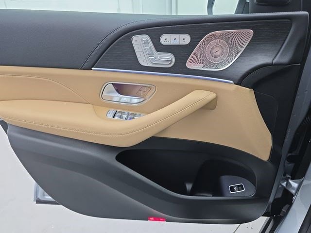 2026 Mercedes-Benz GLS Base - Photo 28