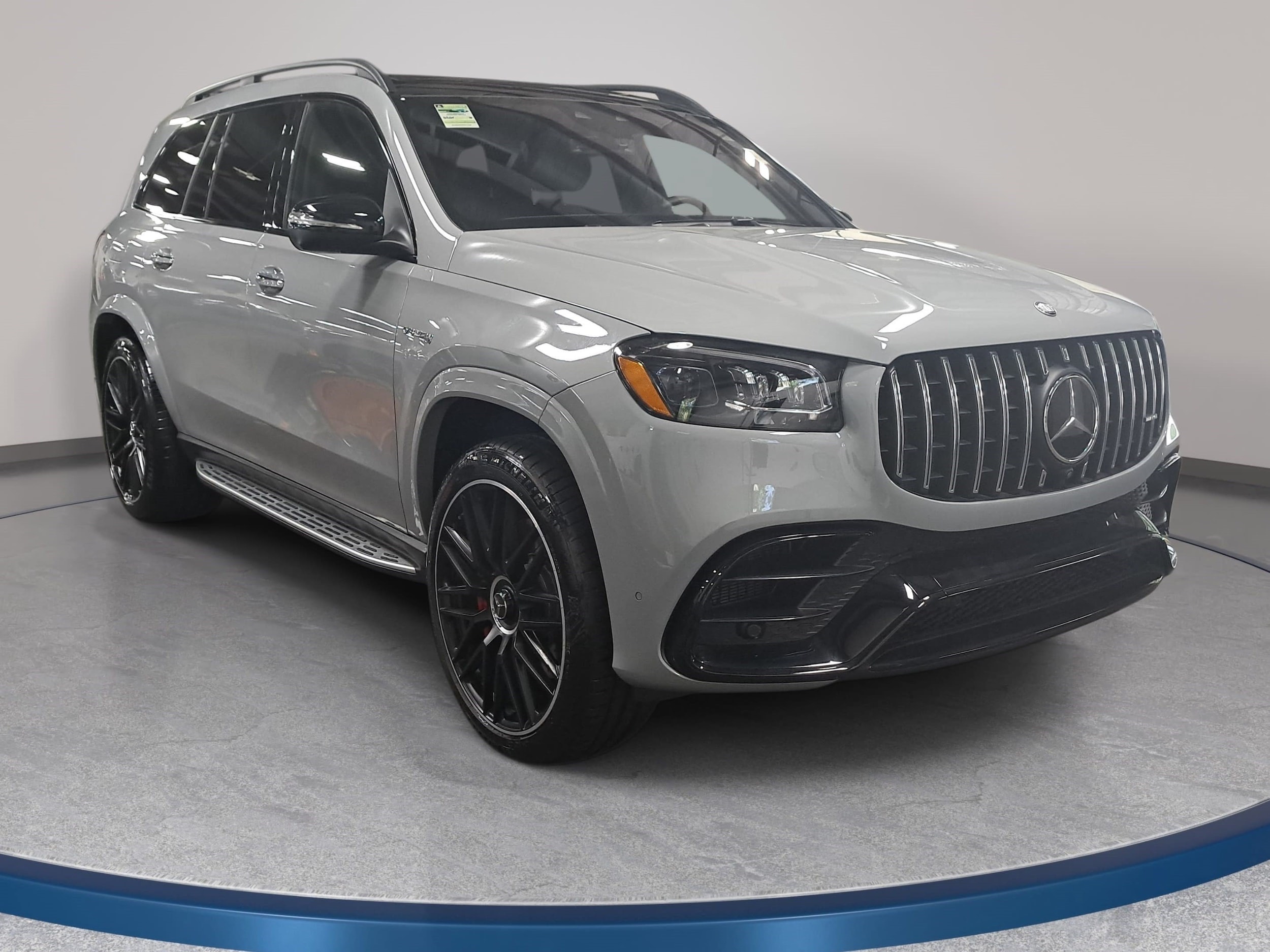 2026 Mercedes-Benz GLS AMG GLS 63 - Photo 3