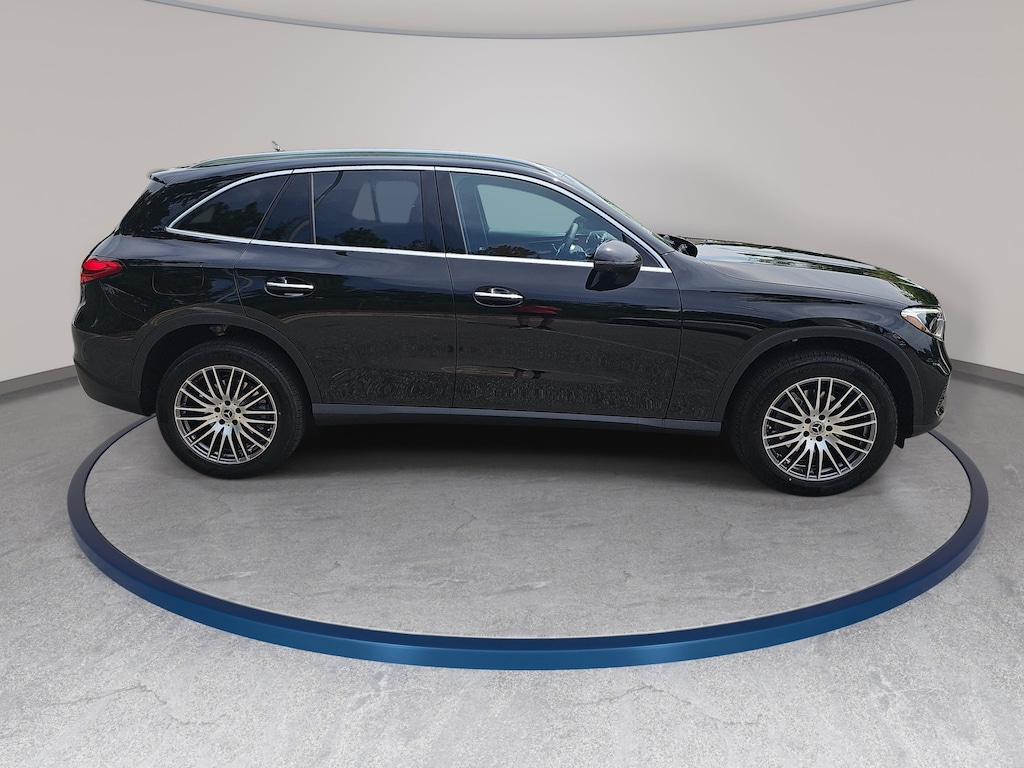 New 2027 Mercedes-Benz GLC 300 Base SUV