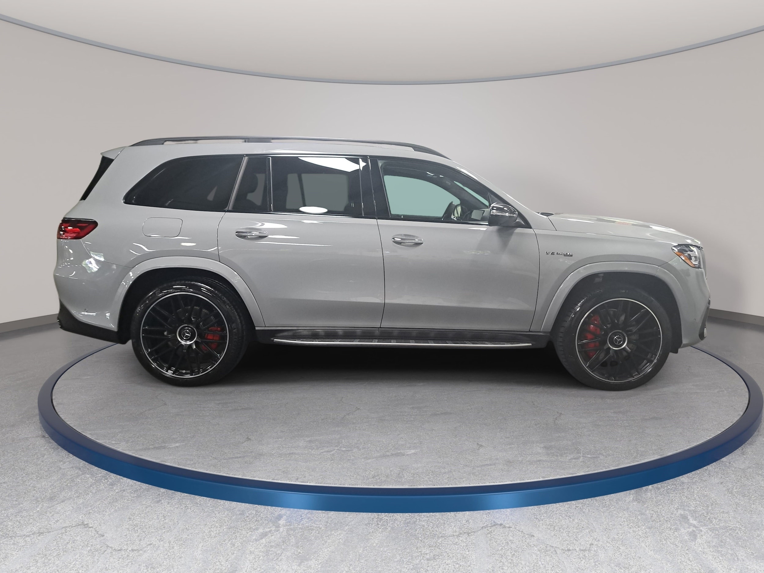2026 Mercedes-Benz GLS AMG GLS 63 - Photo 4