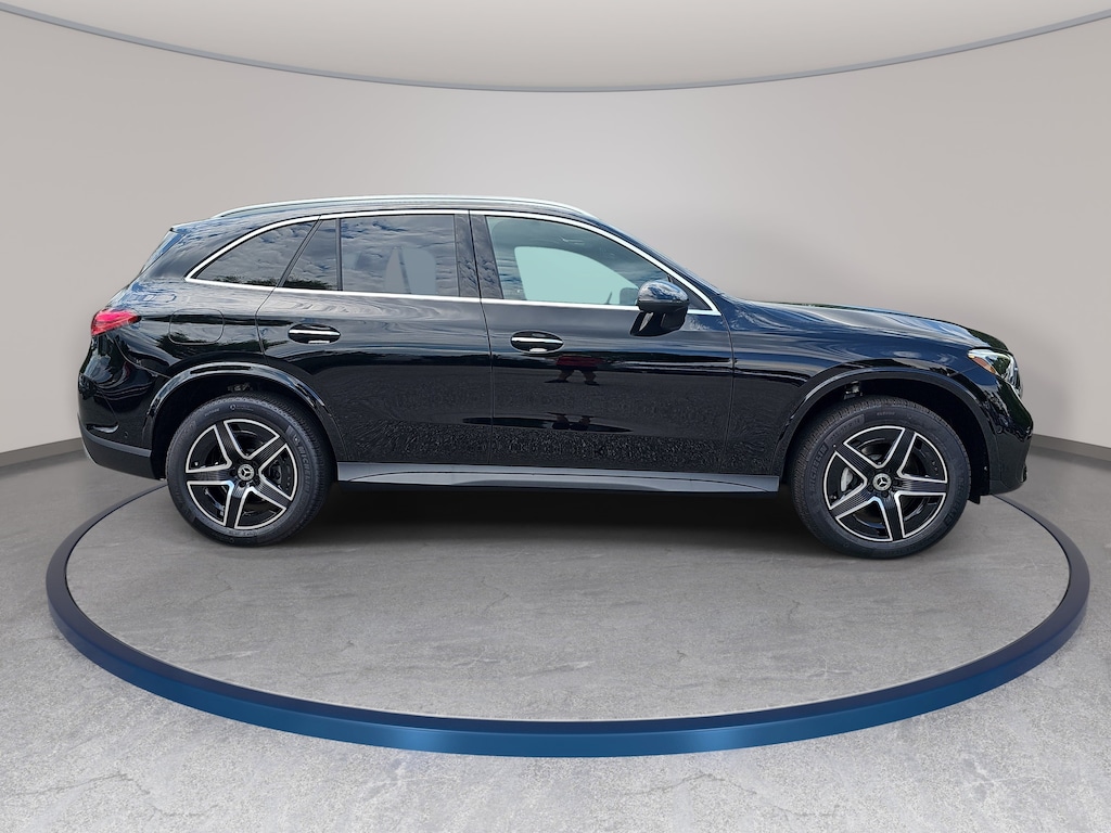 New 2026 Mercedes-Benz GLC 300 4MATIC SUV
