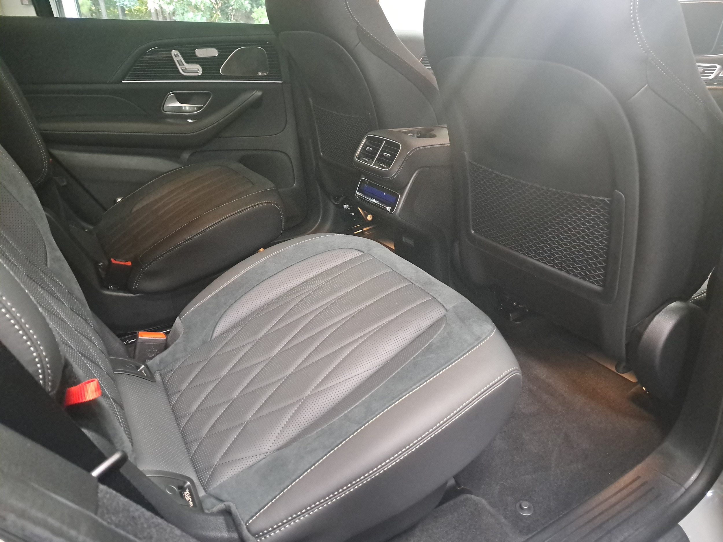 2026 Mercedes-Benz GLS AMG GLS 63 - Photo 11