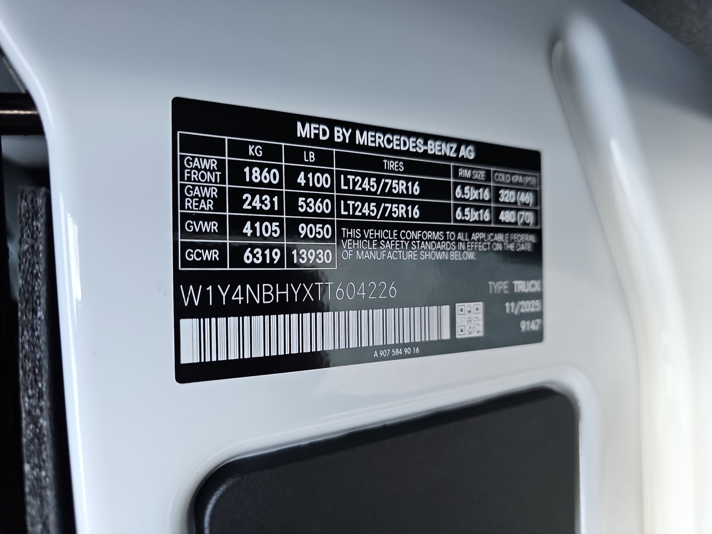 2026 Mercedes-Benz Sprinter Cargo Van Base - Photo 36