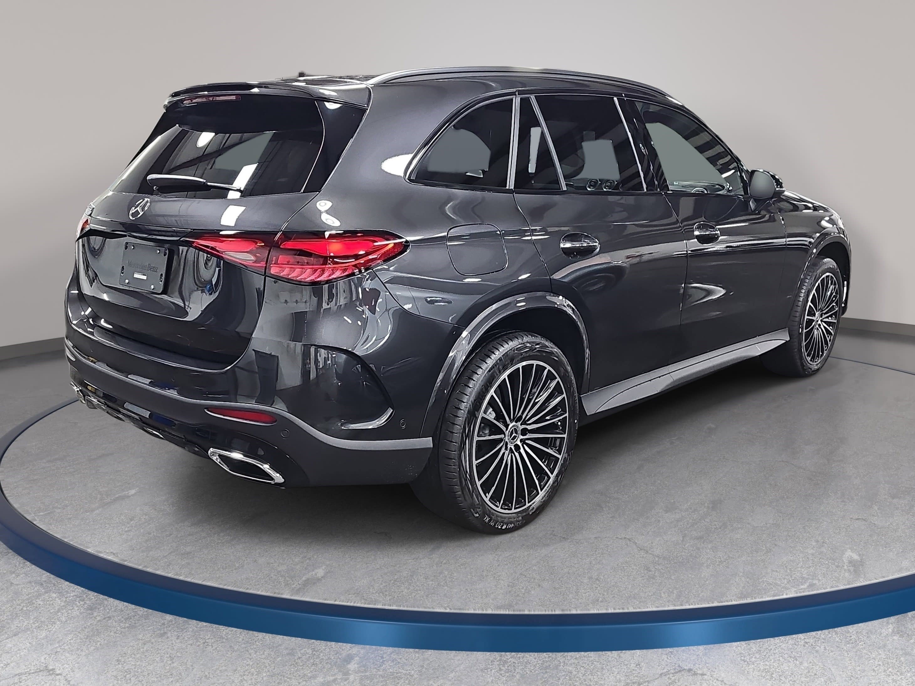 New 2026 Mercedes-Benz GLC 300 SUV