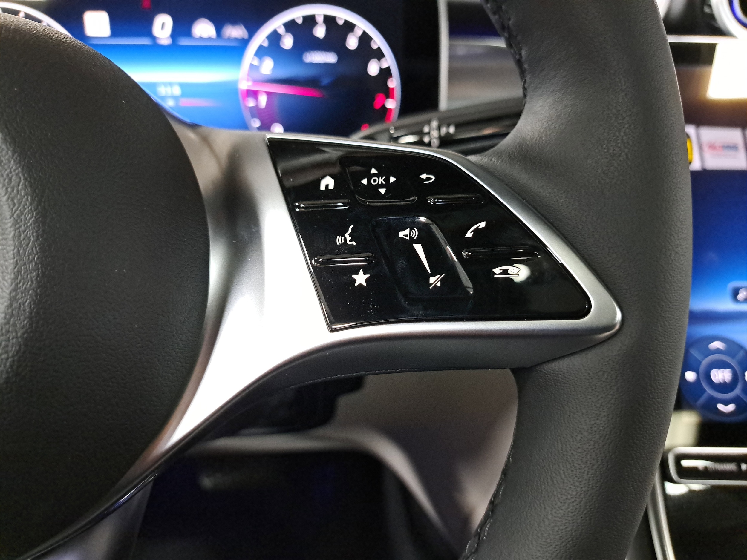 2026 Mercedes-Benz GLC Base - Photo 19