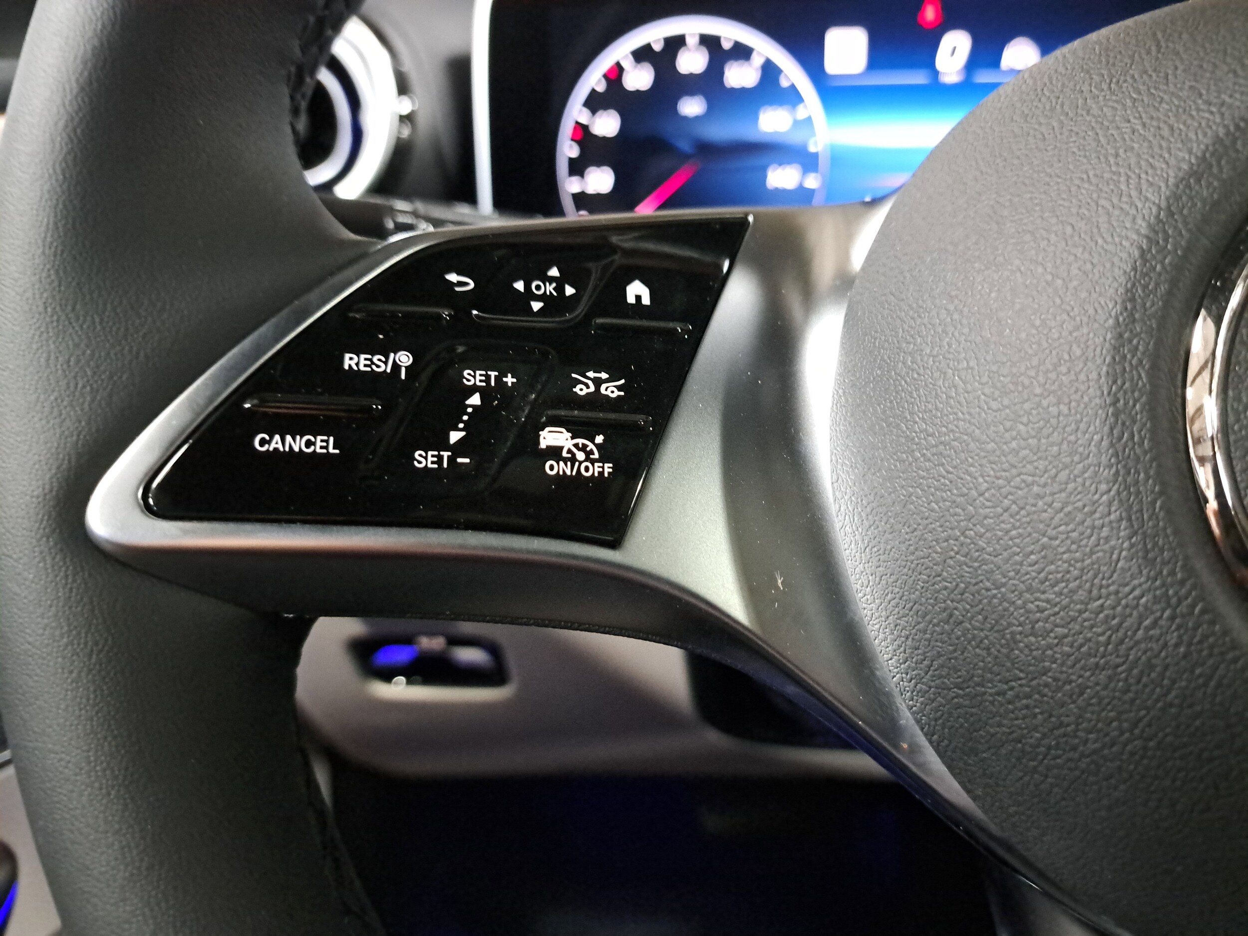 2026 Mercedes-Benz GLC Base - Photo 18