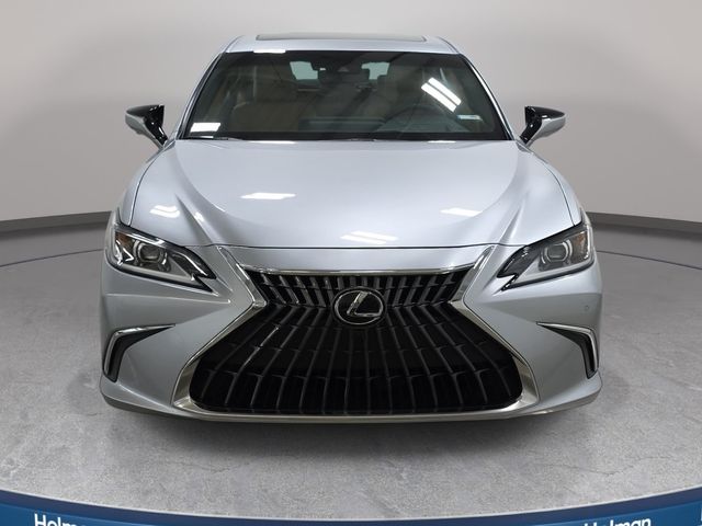 Used 2024 Lexus ES 300h Luxury Sedan