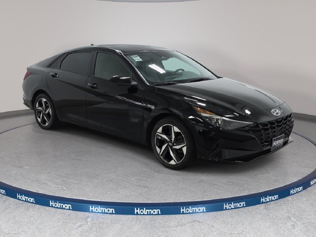 Used 2023 Hyundai Elantra SEL Sedan