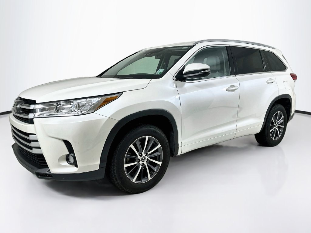 2017 Toyota Highlander XLE V6