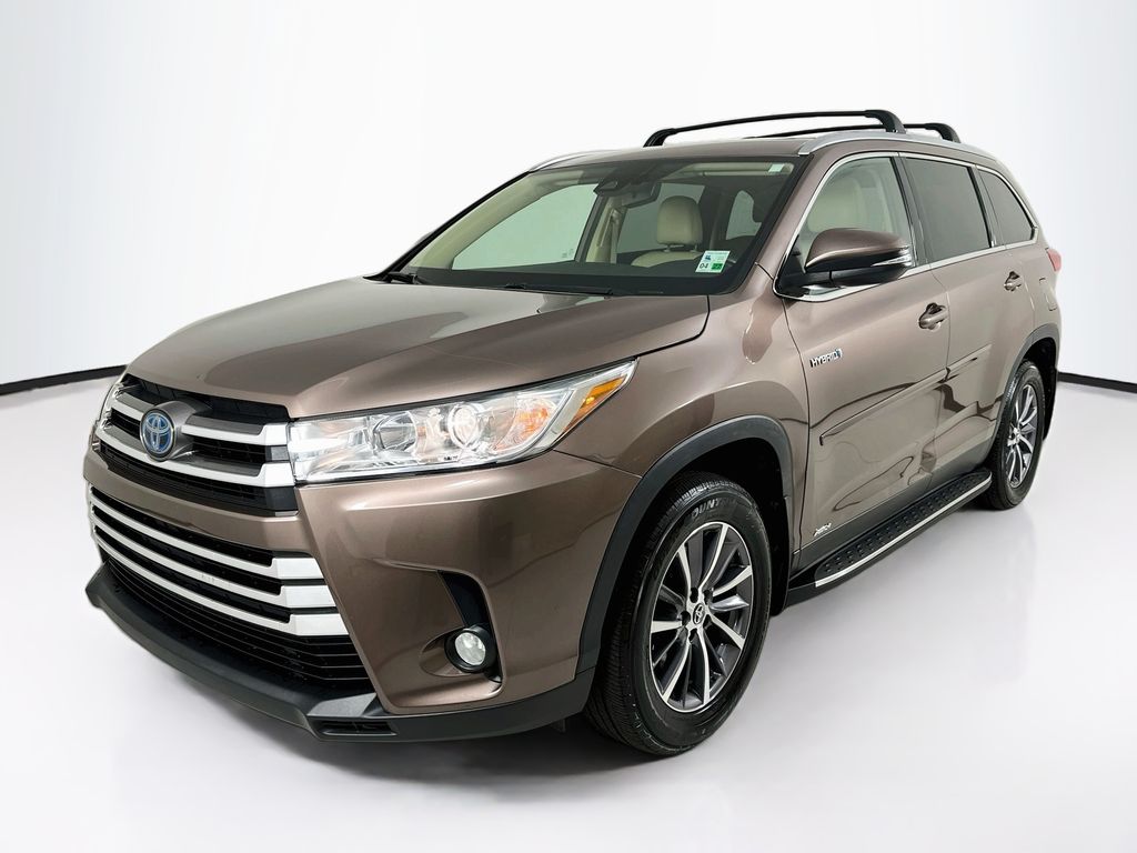 2019 Toyota Highlander Hybrid XLE V6