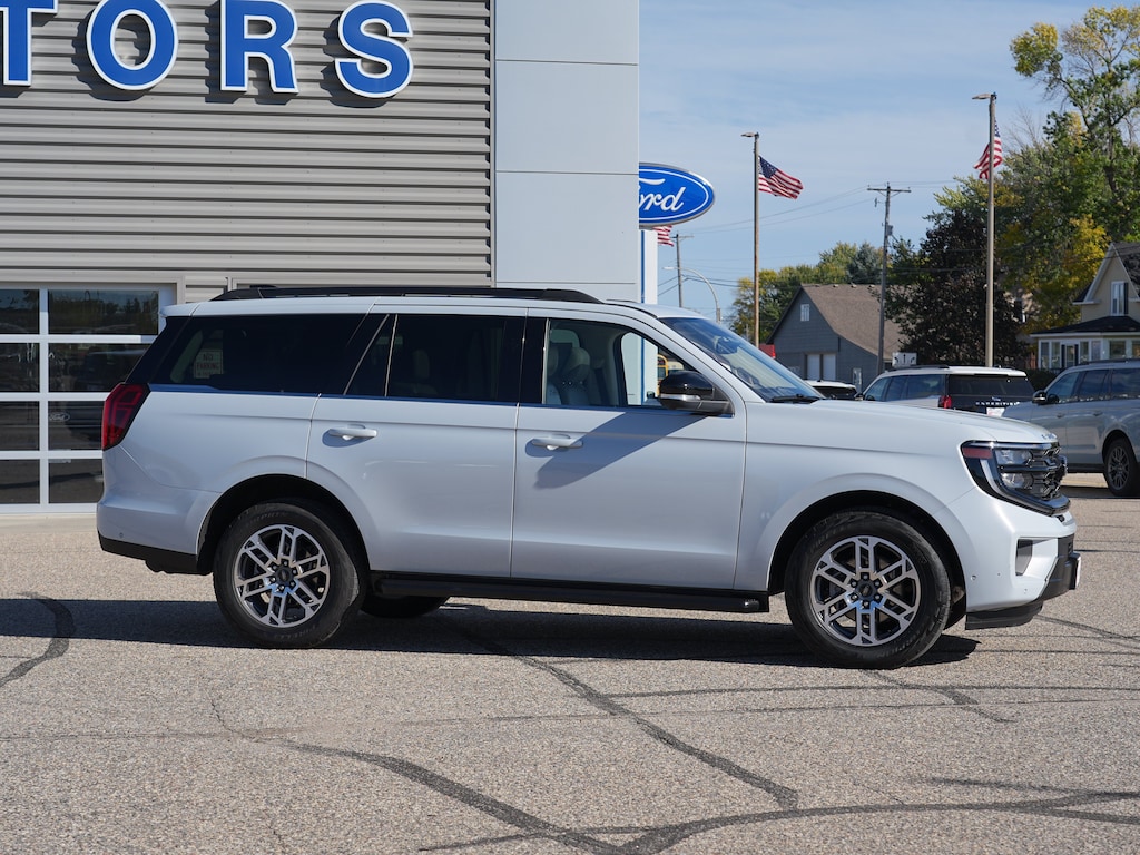 Used 2025 Ford Expedition Active SUV