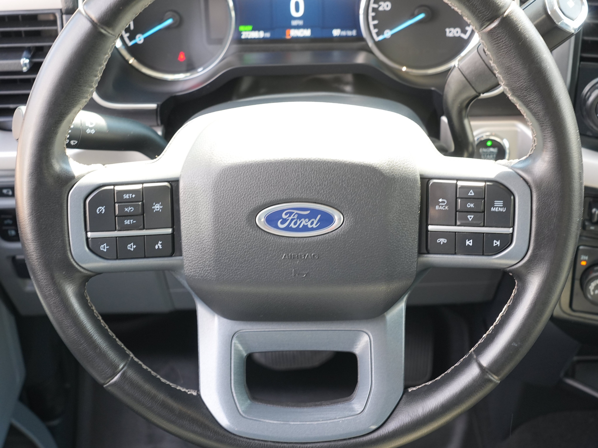 2023 Ford F-150 XLT - Photo 23
