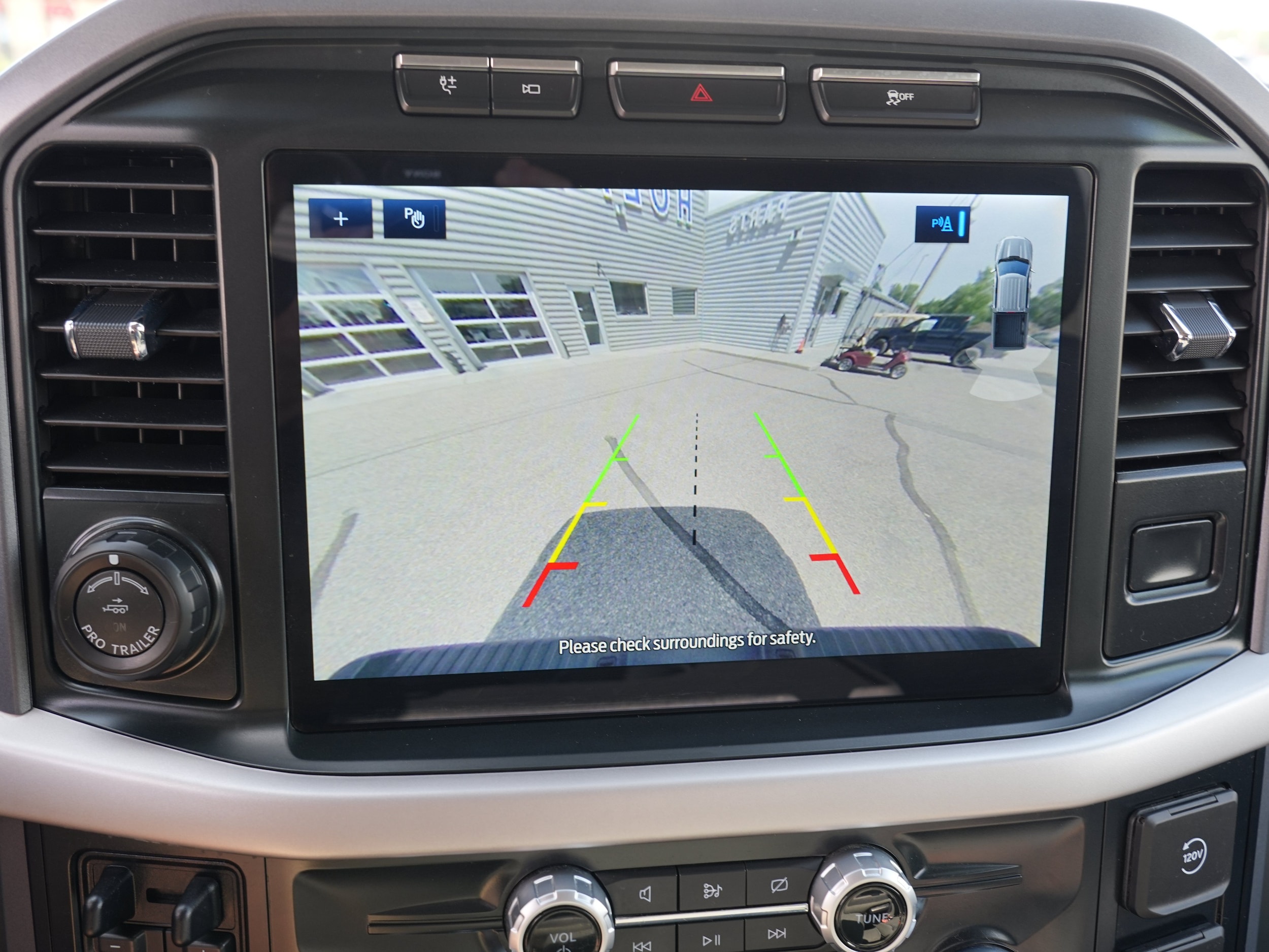 2023 Ford F-150 XLT - Photo 32