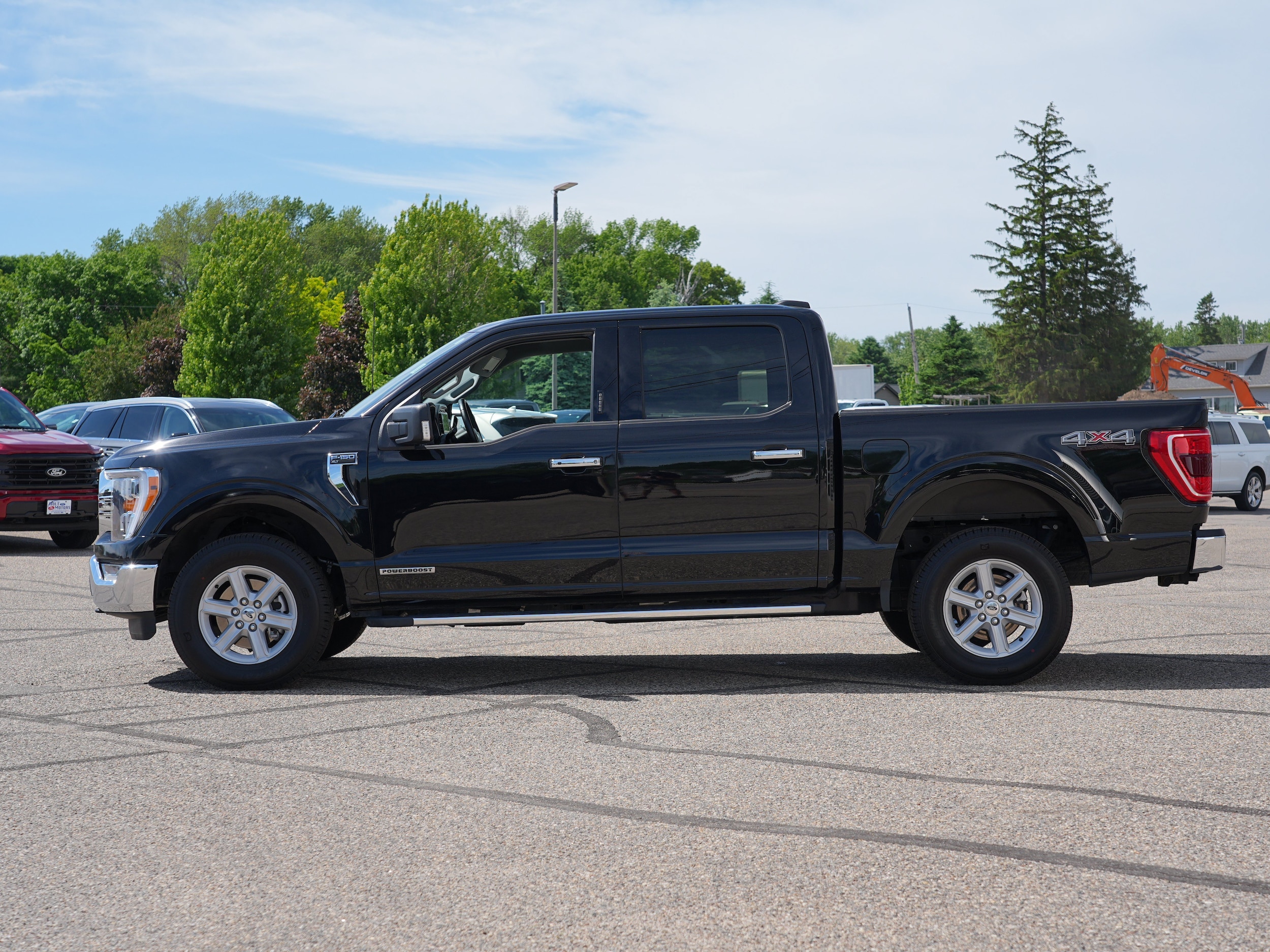 2023 Ford F-150 XLT - Photo 6