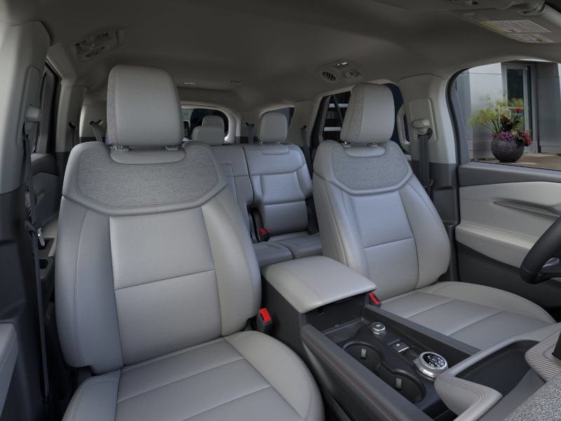 2026 Ford Explorer Active - Photo 30