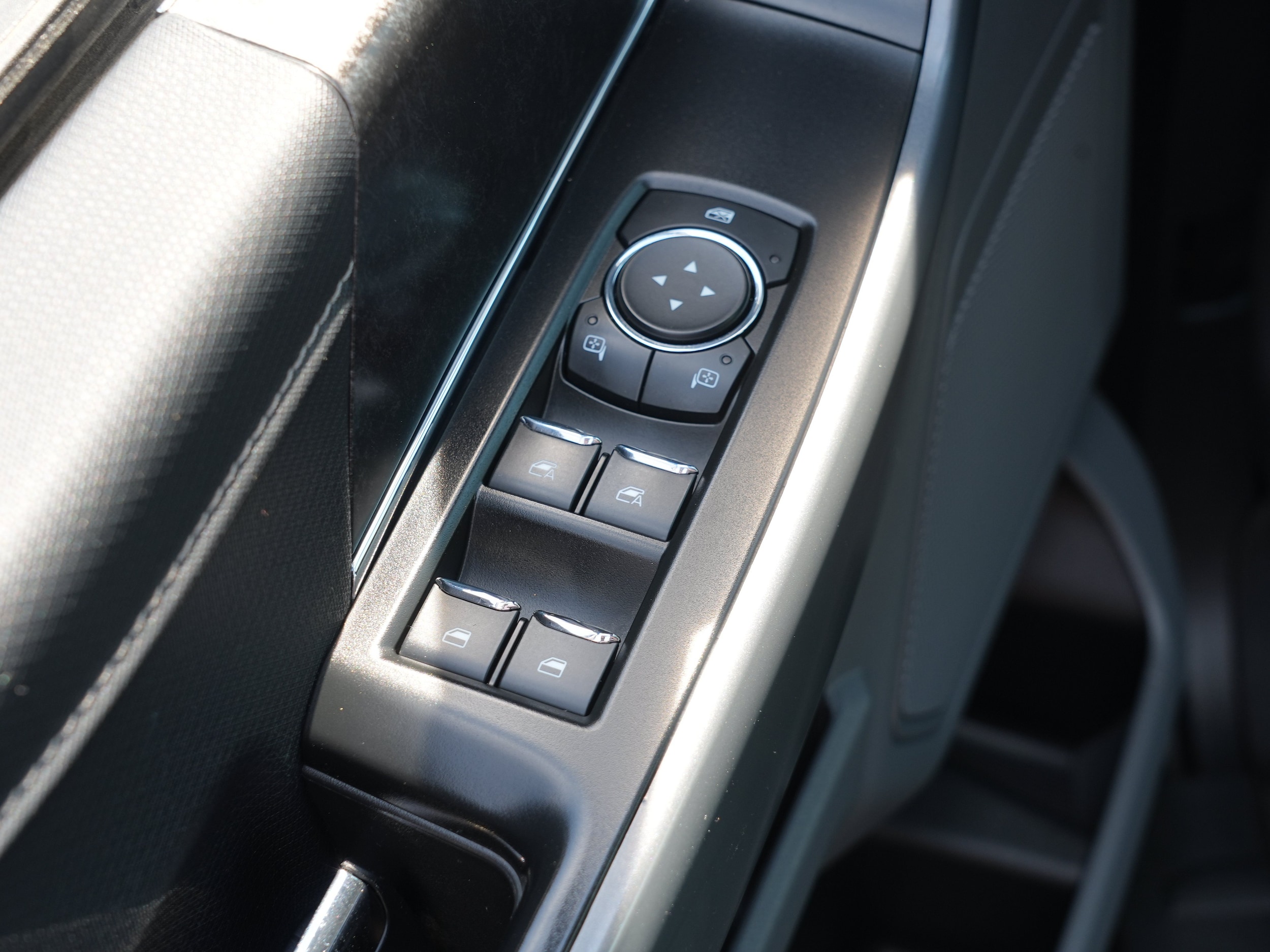 2023 Ford F-150 XLT - Photo 17