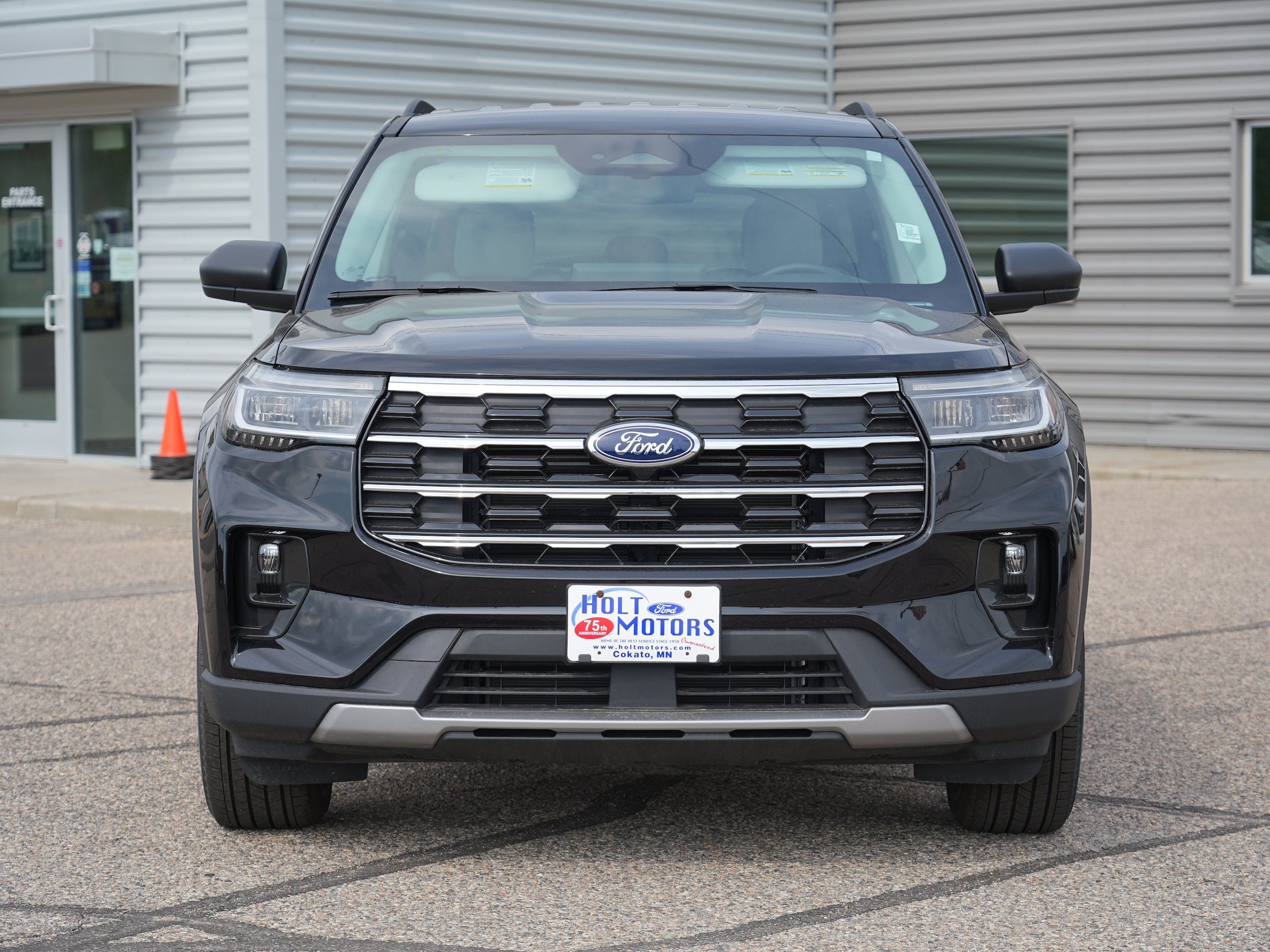2026 Ford Explorer Active - Photo 8
