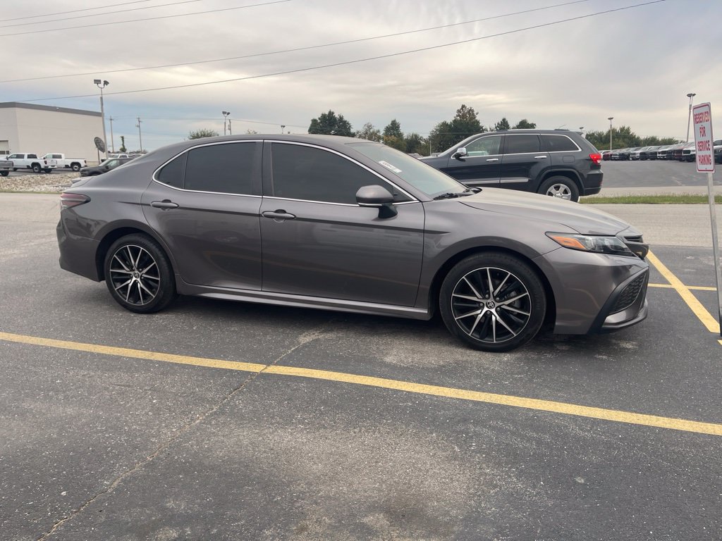 Used 2024 Toyota Camry SE Sedan