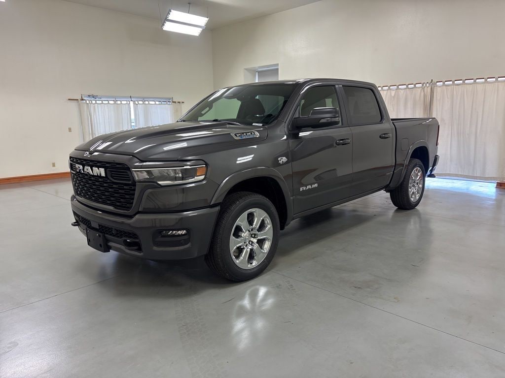 New 2026 Ram 1500 BIG HORN CREW CAB 4X4 5'7 BOX Pickup