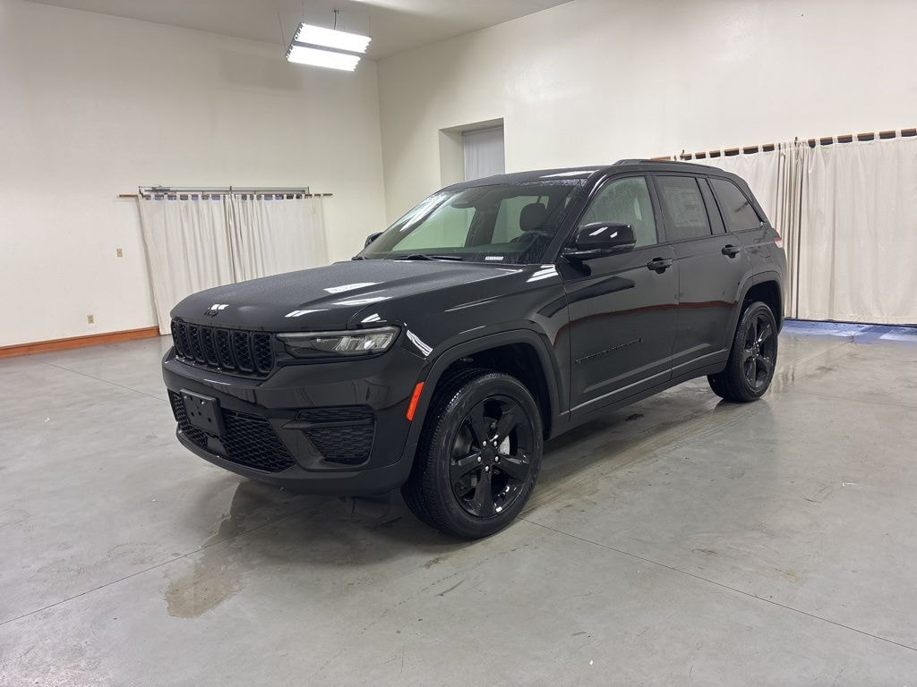 New 2025 Jeep Grand Cherokee ALTITUDE X 4X4 Sport Utility