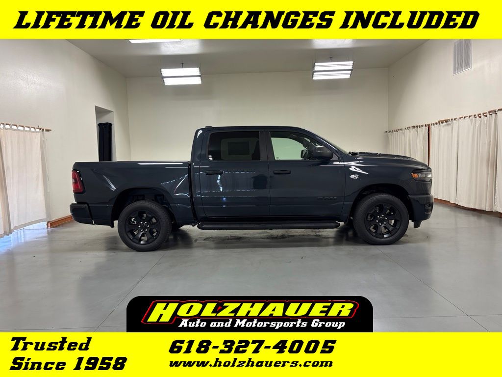 2026 Ram 1500 EXPRESS CREW CAB 4X4 5'7 BOX Pickup for sale near Bellville IL