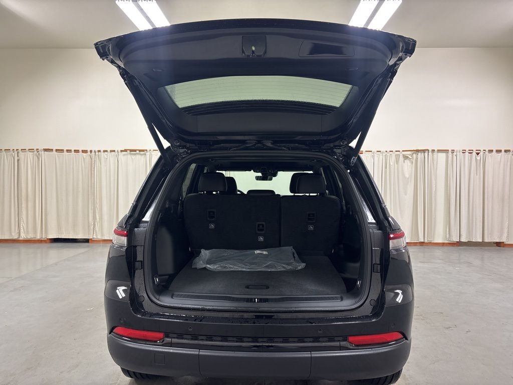 2025 Jeep Grand Cherokee Altitude - Photo 26
