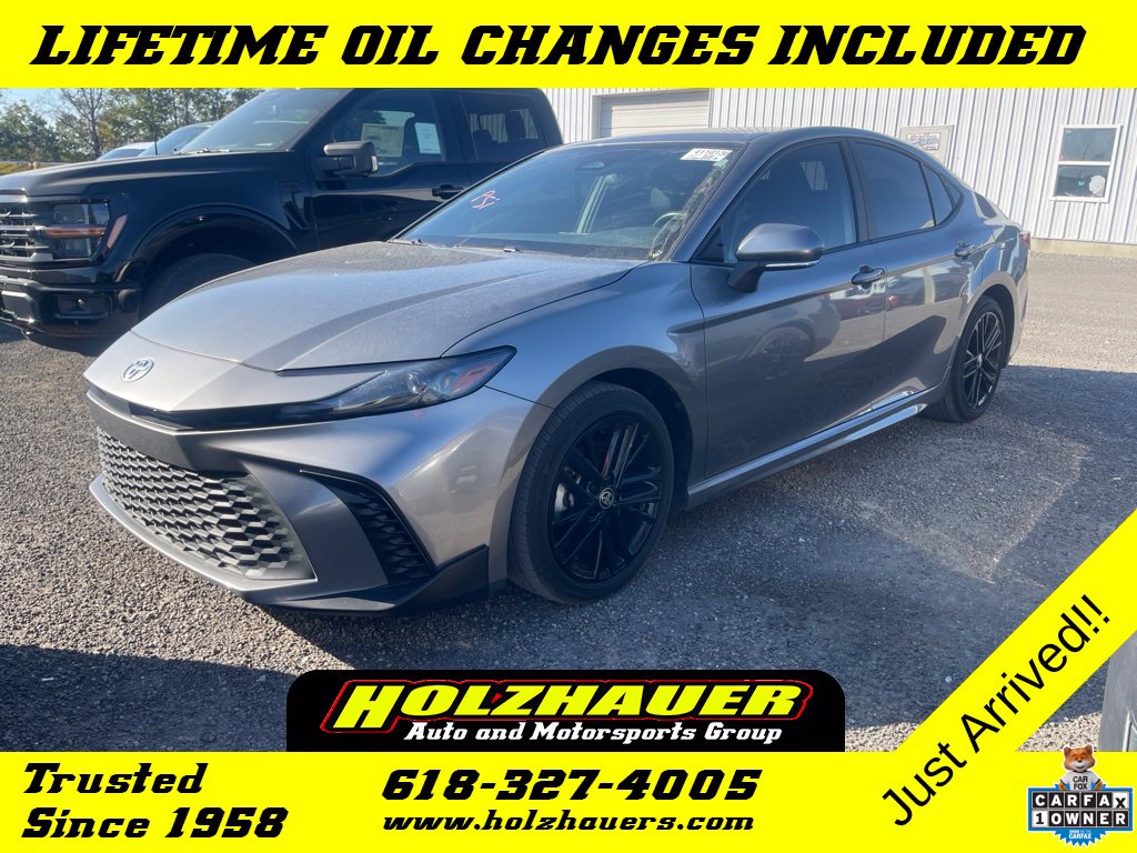 2025 Toyota Camry SE Sedan for sale near Bellville IL