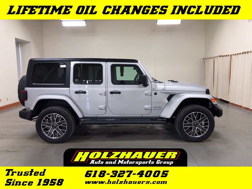 2023 Jeep Wrangler Sahara 4xe SUV for sale near Bellville IL