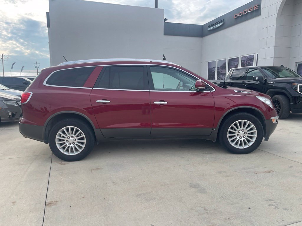 Used 2010 Buick Enclave CXL SUV