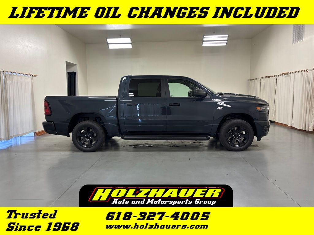 2026 Ram 1500 EXPRESS CREW CAB 4X4 5'7 BOX Pickup for sale near Bellville IL