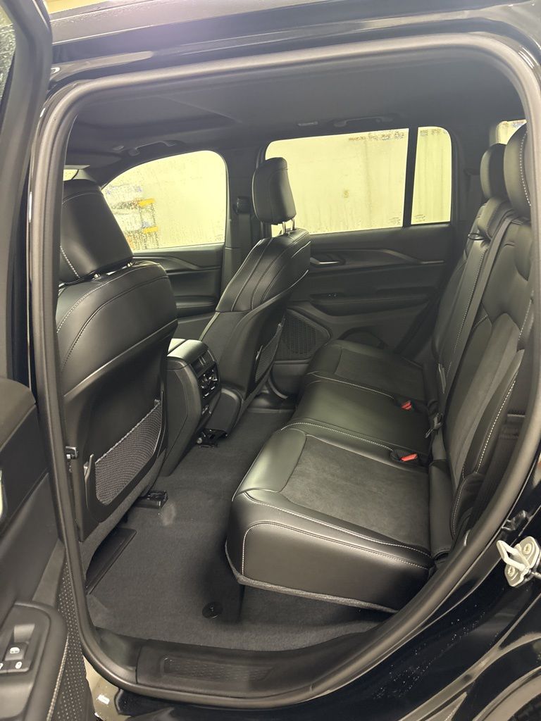 2025 Jeep Grand Cherokee Altitude - Photo 22