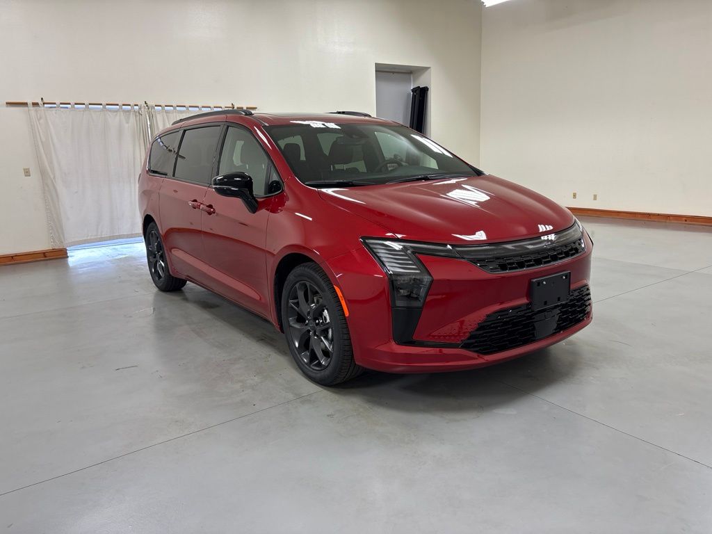 New 2027 Chrysler Pacifica LIMITED Passenger Van