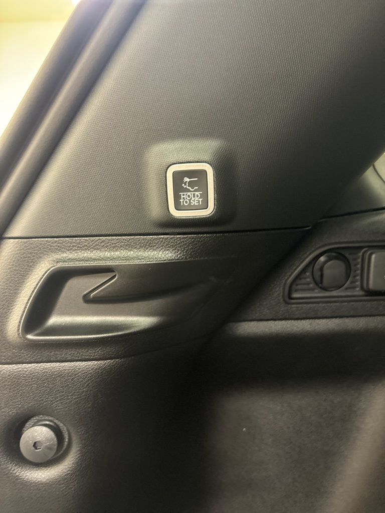 2025 Jeep Grand Cherokee Altitude - Photo 28