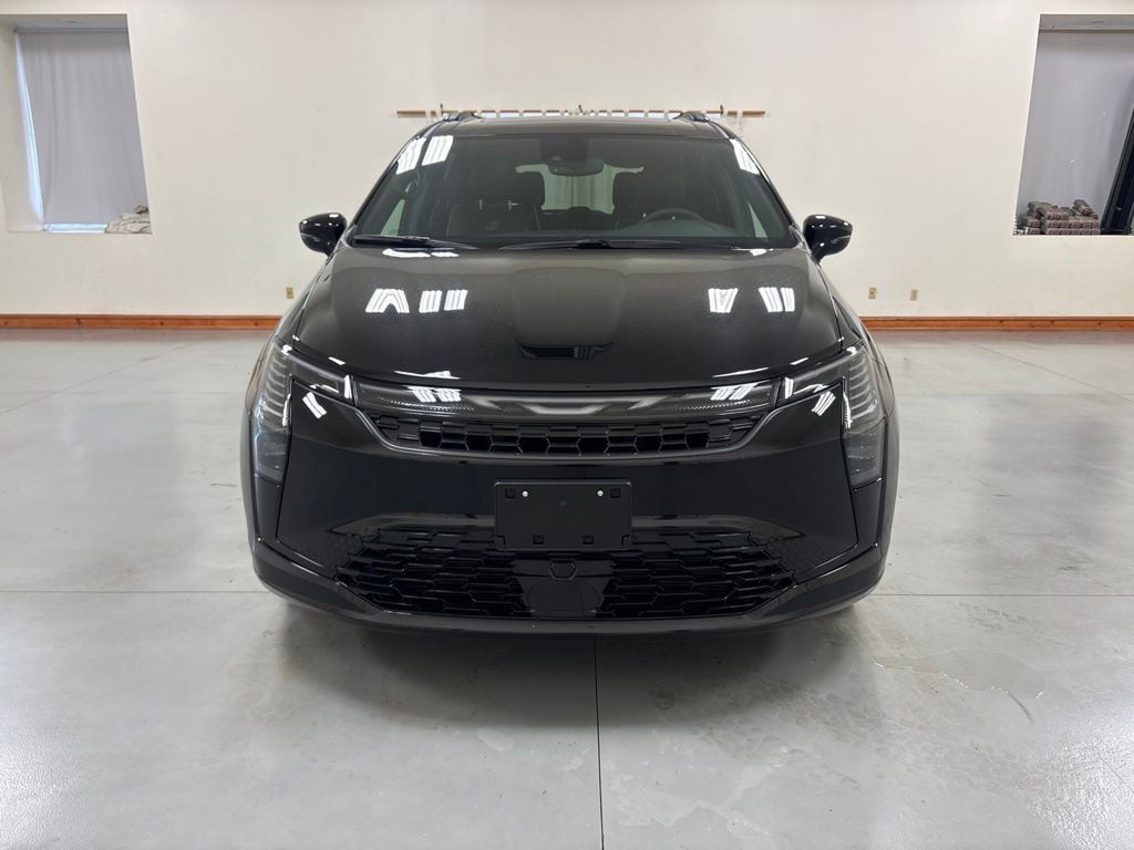 New 2027 Chrysler Pacifica LIMITED Passenger Van
