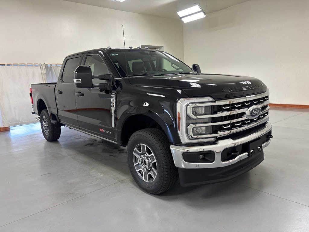 New 2026 Ford F-350SD Lariat Truck