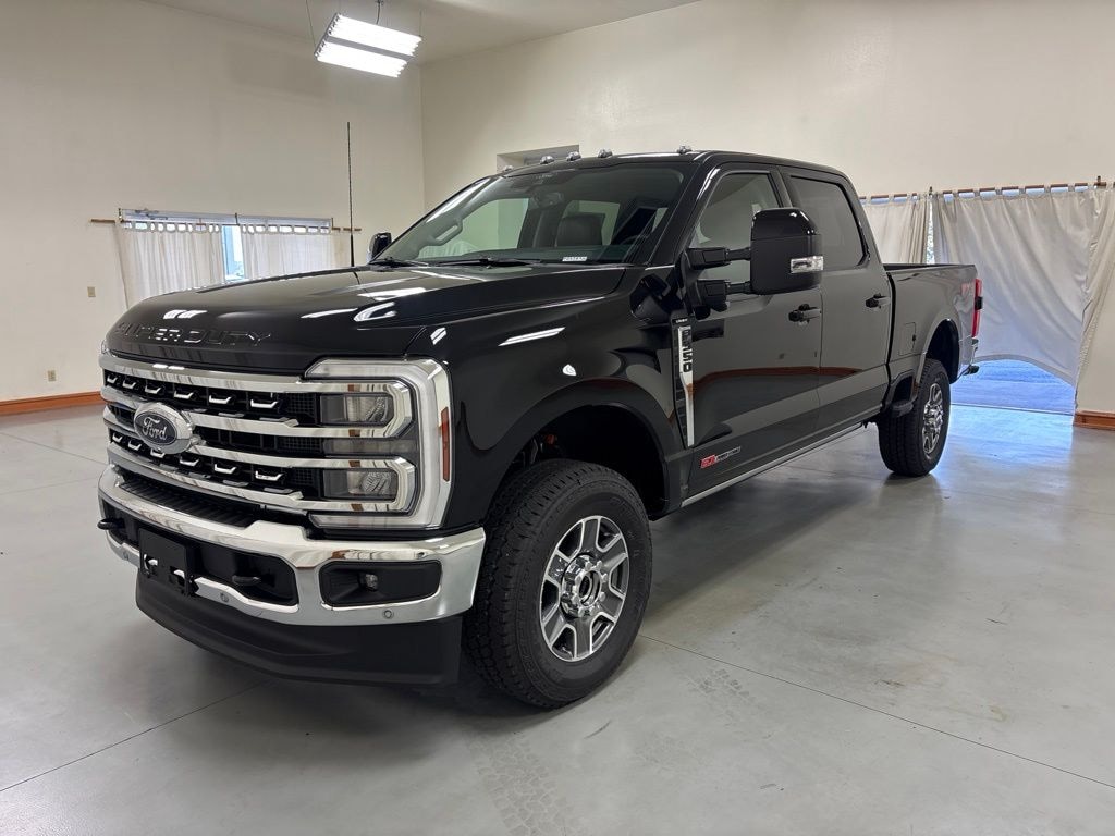 New 2026 Ford F-350SD Lariat Truck