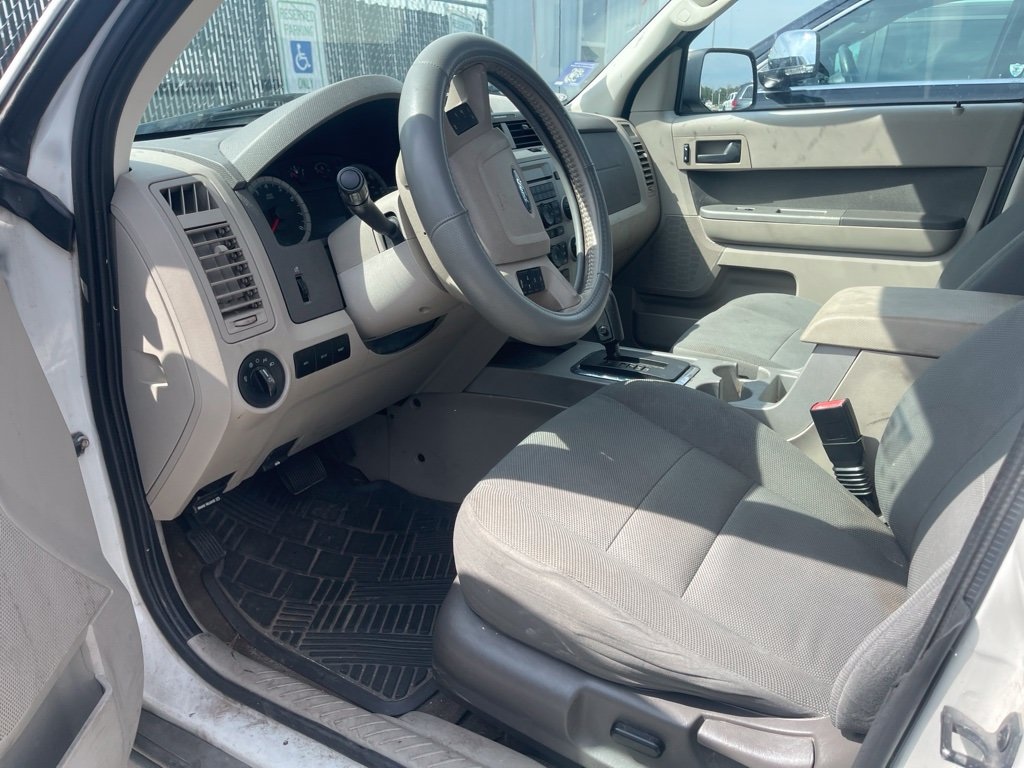 Used 2009 Ford Escape XLT SUV