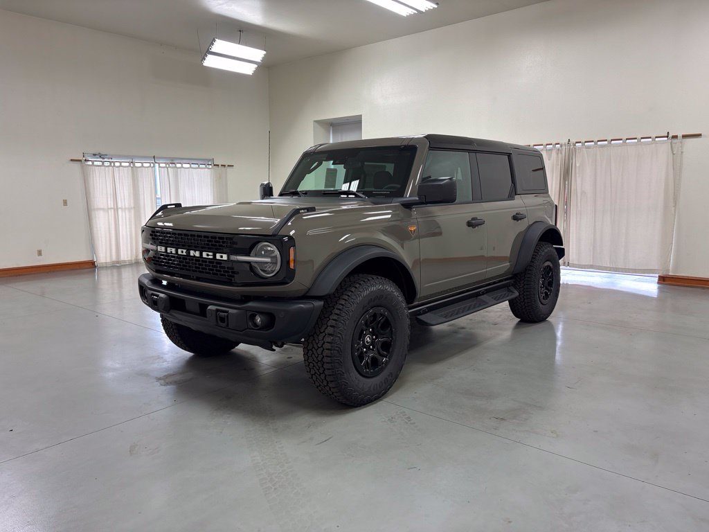 New 2026 Ford Bronco Badlands SUV