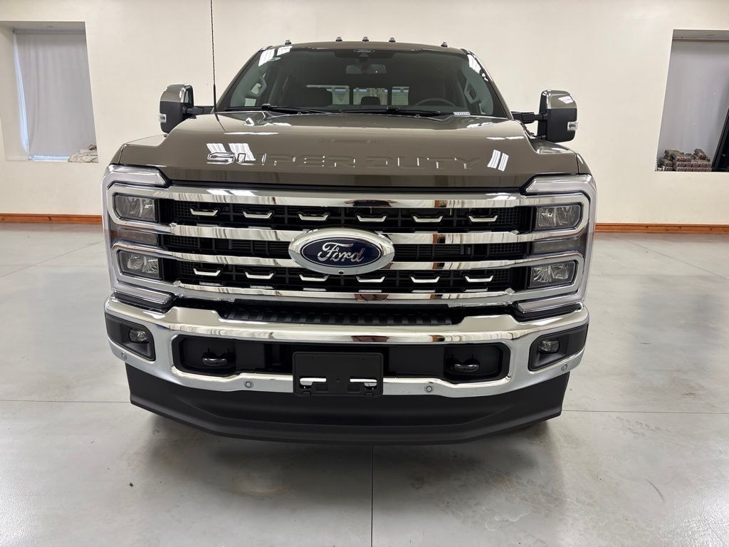 New 2026 Ford F-250SD Lariat Truck
