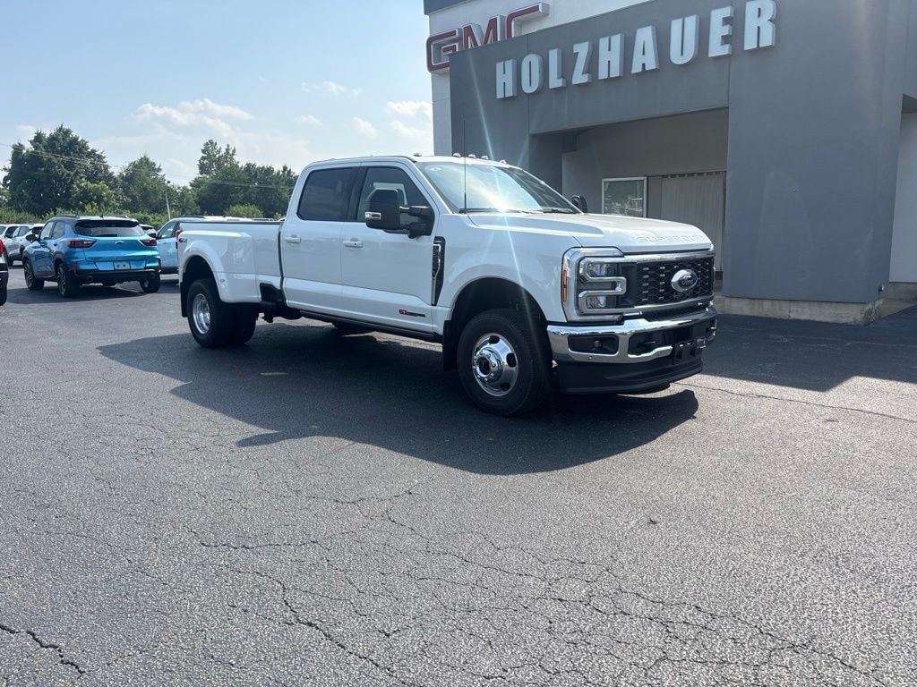 New 2026 Ford F-350SD Lariat Truck
